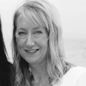 Meet your Posher, Cynthia